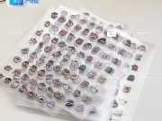 Sticker Shin Cậu Bé Bút Chì