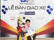Hashtag Cầm Tay Khi Giao Xe