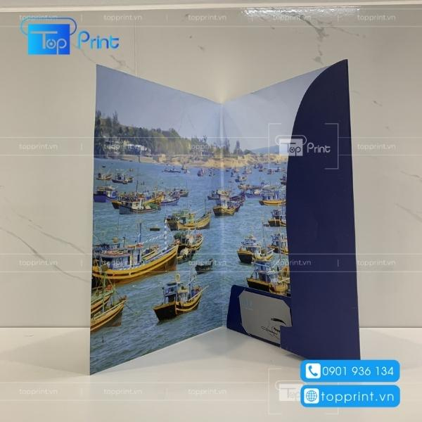 Brochure theo xu hướng Vintage