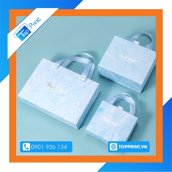 Hộp giấy đựng có quai xách thiết kế ấn tượng với hoa văn độc đáo, 