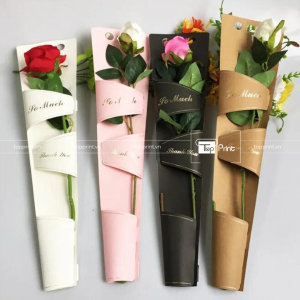 Mẫu túi giấy đựng hoa đẹp màu đen