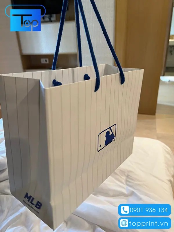 Mẫu túi giấy MLB đẳng cấp