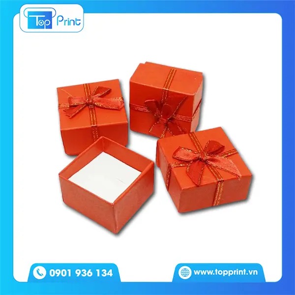 Hộp giấy quà tặng