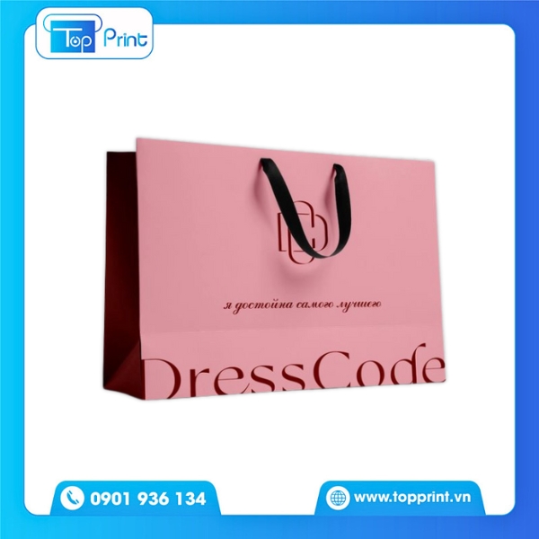 Túi Giấy Đựng Quần Áo Mỹ Thuật Sang Trọng Cho Boutique