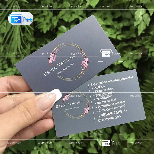 Mẫu Card Visit Sang Trọng Cho Doanh Nhân Hiện Đại
