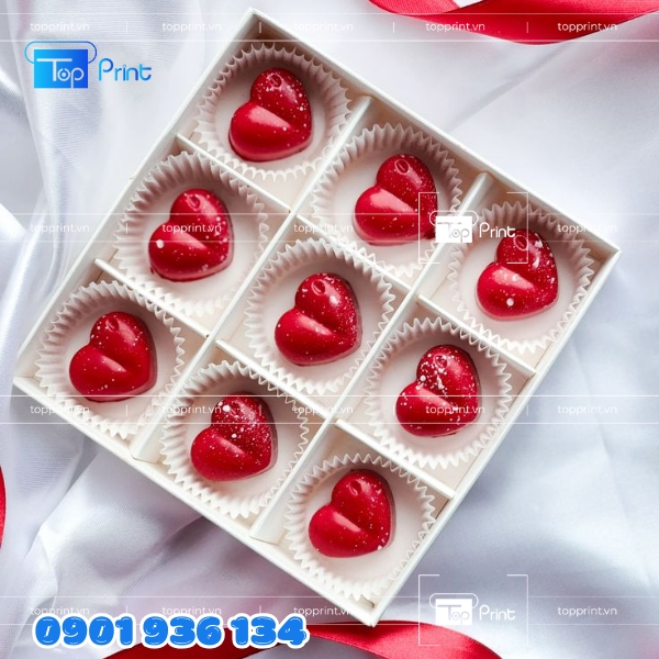 Hộp giấy đựng socola bế nổi logo ấn tượng