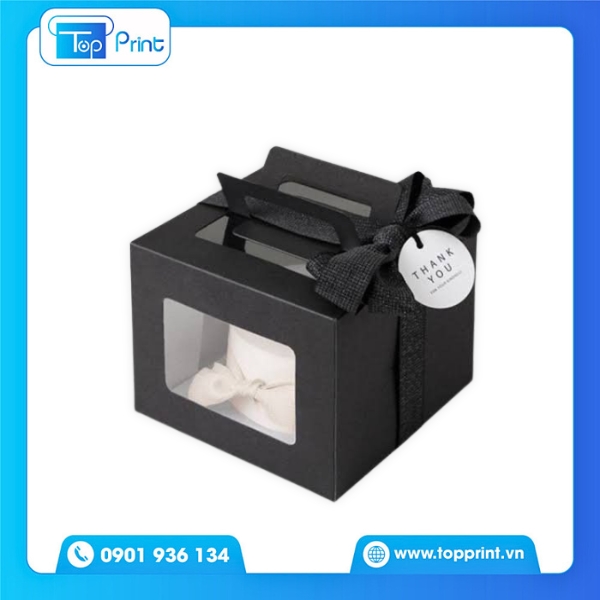 Hộp b&aacute;nh kem d&aacute;ng d&agrave;i in thương hiệu r&otilde; n&eacute;t