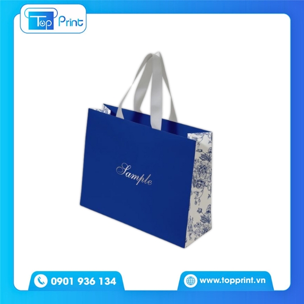 Túi giấy xanh in lụa – phù hợp quà tặng cao cấp