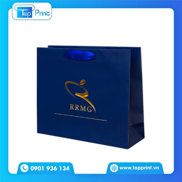 Túi giấy xanh quai ruy băng – in cho quà tặng sang trọng