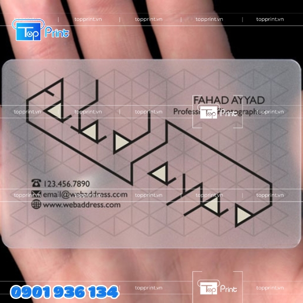 Mẫu name card nhựa trong độc lạ & cá tính