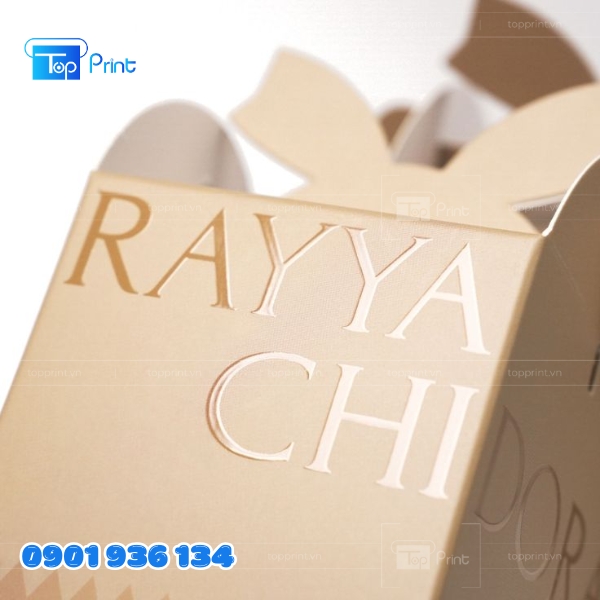 Mẫu in dập nổi trên hộp đựng trang sức