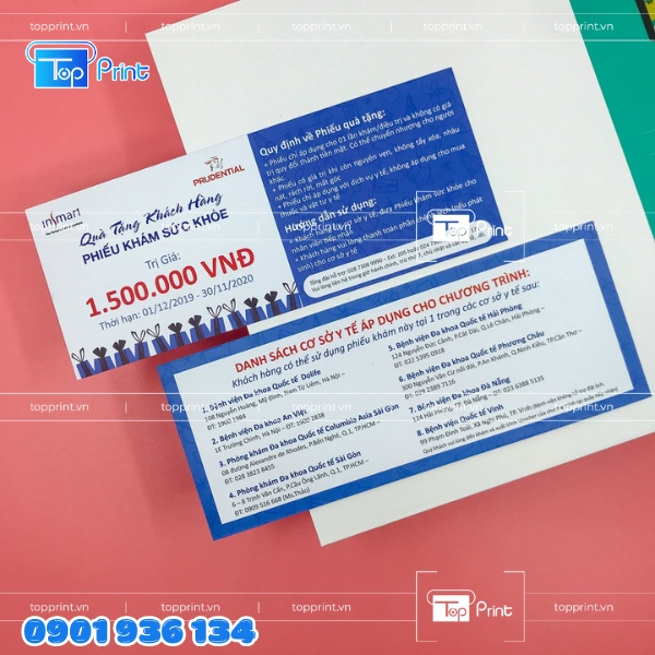 Mẫu voucher nh&agrave; thuốc thiết kế hiện đại thu h&uacute;t kh&aacute;ch h&agrave;ng