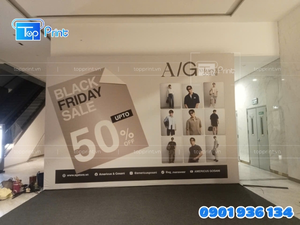 Mẫu backdrop lễ ra mắt thương hiệu thời trang