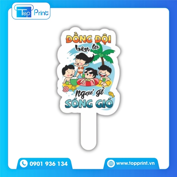 Mẫu hashtag cầm tay cute d&ugrave;ng cho tiệc sinh nhật