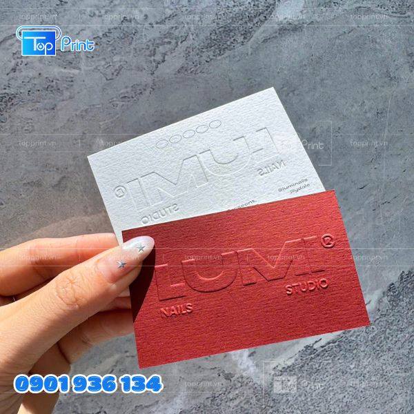 Mẫu Name Card giấy mỹ thuật dập nổi bắt mắt