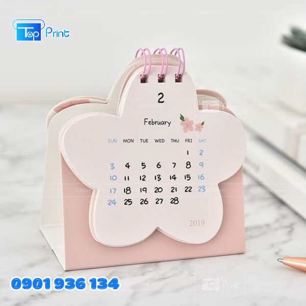 Mẫu lịch mini để b&agrave;n độc lạ, thu h&uacute;t