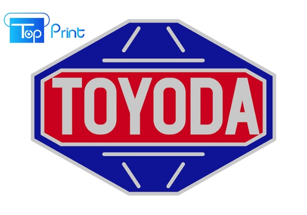Logo hãng xe ô tô Toyota đầu tiên