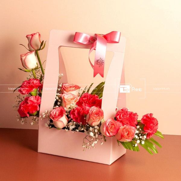 Mẫu túi giấy đựng hoa đẹp hồng pastel nhẹ nhàng